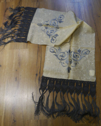 SILK TABLE RUNNER EMBROIDERY & HANDMADE MACRAME 14